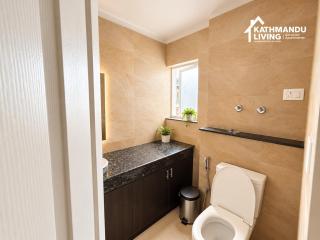 Jhamsikhel Duplex City Views and Private Terrace - 3