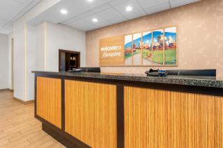 Hampton Inn Marion - 3