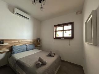 Bugibba Seaside Maisonette - A - 4