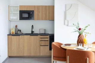 Modernes Apartment mit Küche & Smart-TV im Dachgeschoss - 2