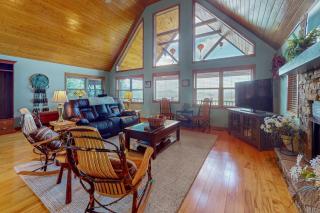 Nature's Embrace Cabin - Salem - 6
