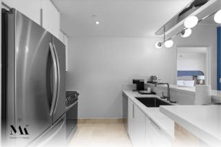 Fontainebleau 1BR Low Floor with Ocean & Resort View - 5