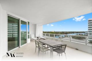 Fontainebleau 1BR Low Floor with Ocean & Resort View - 2