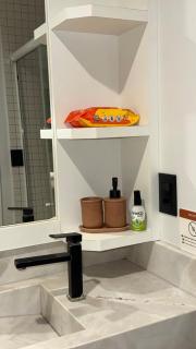 Apartamento 2 Quartos no Centro de Foz com Varanda e Churrasqueira - 2