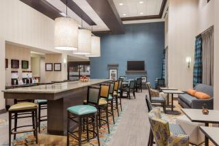 Hampton Inn & Suites West Des Moines Mill Civic - 7
