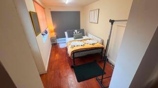 Holiday Contractor House-4 Bedrooms Near Airport - 3
