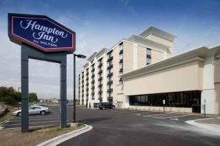 Hampton Inn Green Bay Downtown - 9