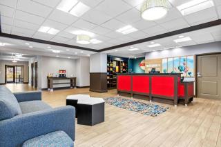Hampton Inn & Suites Claremore - 6