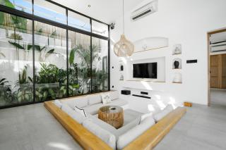 Villa Casa Spring - Uluwatu by Yolla Hospitality - 1
