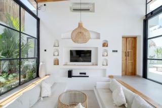 Villa Ananda - Uluwatu by Yolla Hospitality - 1