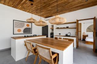 Villa La Dolce Vita - Uluwatu by Yolla Hospitality - 5