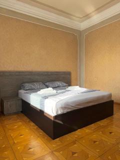 El Home - 4
