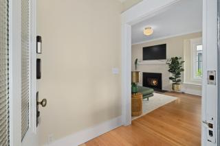 The Emerald City Retreat - 4