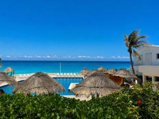 Ocean view, nice beachfront apartment 4107 - 7