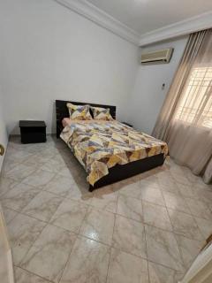 Spacious Apartment Ennasr - 4