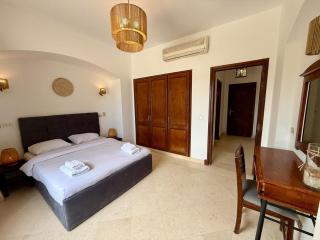 Panoramic 3BR Villa-Free Pool&Lagoon Access In ElGouna - 9