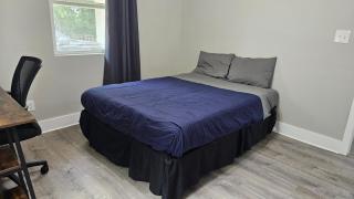 Charming 4br Bundle Near Downtown & Airport - 6