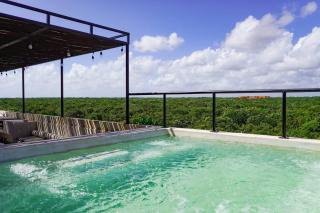 2-Bedroom Luxury Penthouse with Private Pool & Rooftop - 2