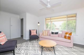 Cadogan House - Professionally Styled in CBD - 1