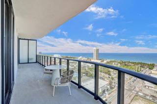 Luxury Miami Beach Condo with Ocean View & Pool - 7