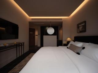 Floral Serenity Invites Mountain Moon Homestay - 5