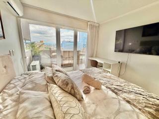 Close to Costanera Center with parking - 3