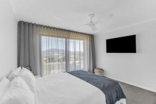 Horseshoe Beach Cottage - Young Street 4 - 4