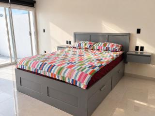 Bonito espacio de 2 habitaciones con terraza en casa Oasis Malvas cerca de Plaza Patria - Totalmente adaptado y accesible - 9