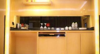 Golden Phoenix International Hotel - 1