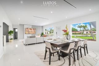 Prime Spot - Near Beach & Hard Rock Stadium Pool - 4