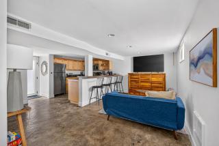 Stay Portland - Private Underground Getaway - 92 WalkScore - 1