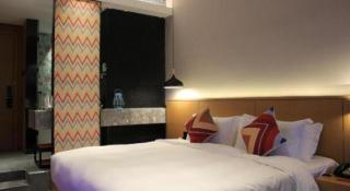 SOFIS POP HOTEL - 1