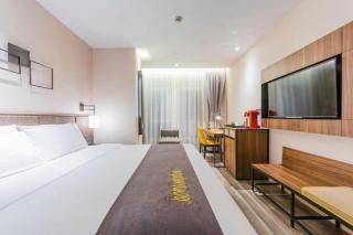Home Inn Plus Shanghai Pudong Xinjinqiao Road - 6