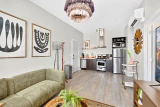 Stylish Portland 1BR w 90 WalkScore - 1