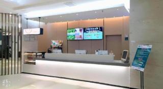 City Comfort Inn Wuzhou Bus Station - 2