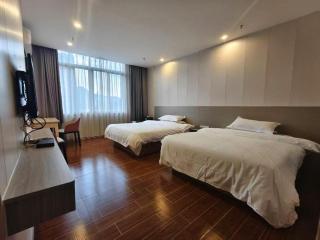 Borrman Hotel Shaoguan Century East Street Fengcai Building - 8