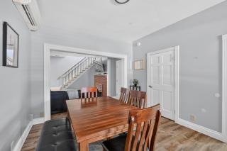Stay Portland - Vibrant Iconic Portland Home in Heart of Division - 1