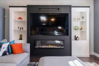 Fire Table Deck - 9 Min to Easton - Sleeps 8 - 5