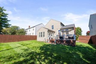 Fire Table Deck - 9 Min to Easton - Sleeps 8 - 3