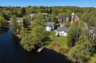 Historic 1853 Kingsgate Lakehouse - 9