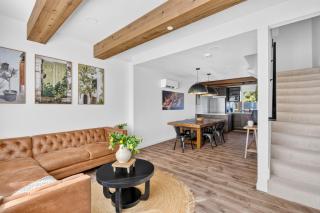 Spectacular Kerns 6BR - Spanish Flair Newly Built - 0
