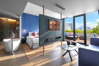 HOME Hotel - 0