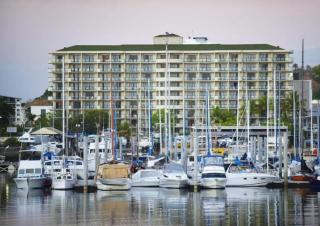 Palmer Street Marina Studio | Marina Views, Pool & Prime Location - 1