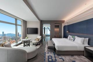 voco Suites Shenzhen Huanggang by IHG - 4