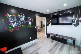 Modern 6BR Home - Jacuzzi BBQ Game Room - 4