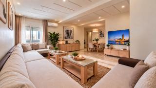 Newly Renovated 2BR Apartment, Balcony, AC & Private Parking - 5