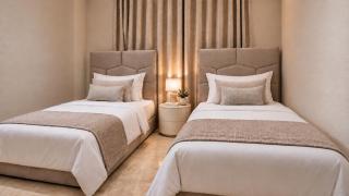 Newly Renovated 2BR Apartment, Balcony, AC & Private Parking - 3