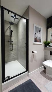 Stylish 1Bed Apartment in Sheffield CC - 5