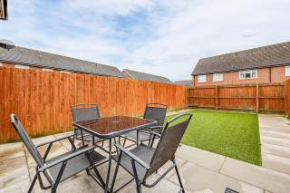 Cosy 2 Bedroom Home in Wigan - 6