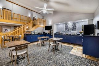 AmericInn by Wyndham Stillwater - 1